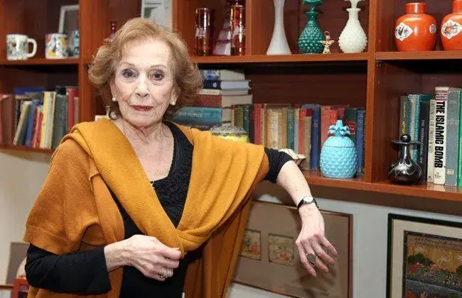 أول استاذة امرأة في دمشق