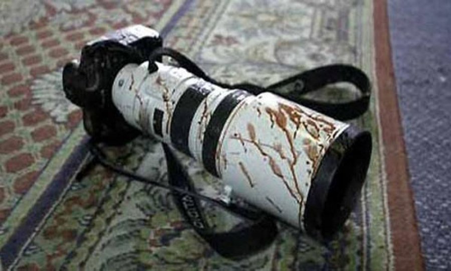 انتهاكات بحق الصحفيات