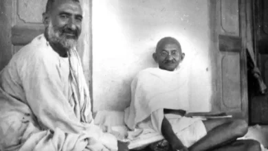 عبد الغفار خان والجيش المسلم اللاعنفي