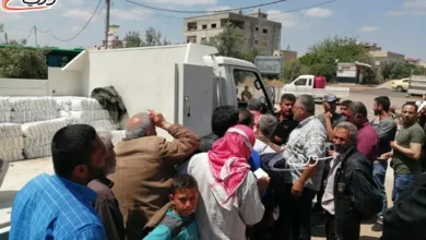 طوابير المواطنين للحصول على المواد المدعومة من السورية للتجارة في درعا العام الفائت-سناك سوري