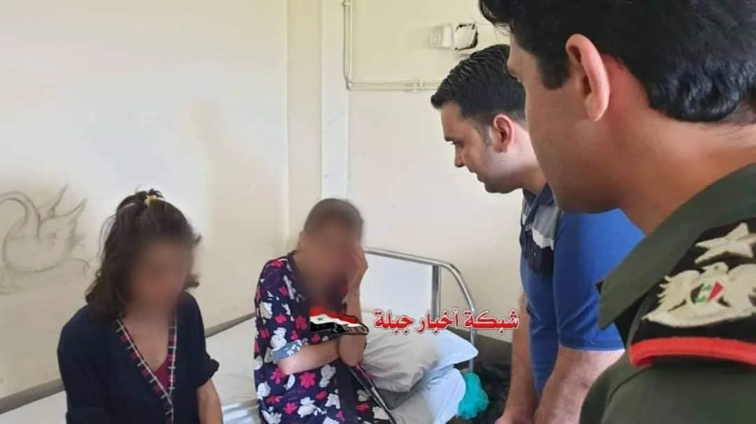 انتهاك حقوق فتاتين تعرضتا للتعذيب باللاذقية عبر تصويرهن