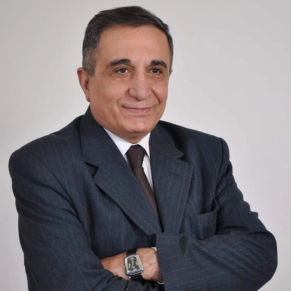 الكاتب نبيل فياض