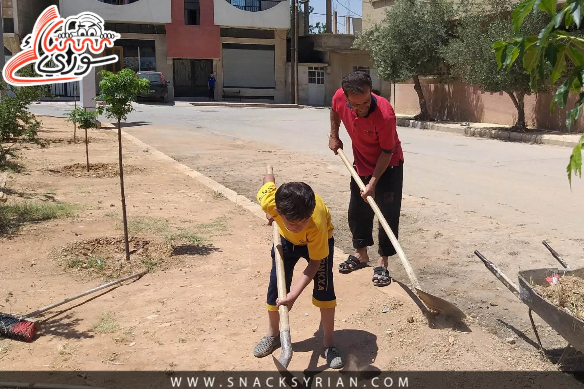 أبو جعفر أثناء عمله