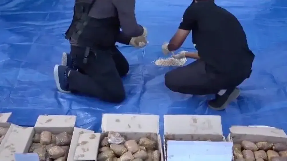 ضبط 6 مليون قرص كبتاغون في سلطنة عمان هل جاءت من سوريا؟