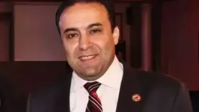 رئيس حزب سياسي ينتقد الجلسة الاستثنائية لمجلس الشعب:الحكومة فشلت