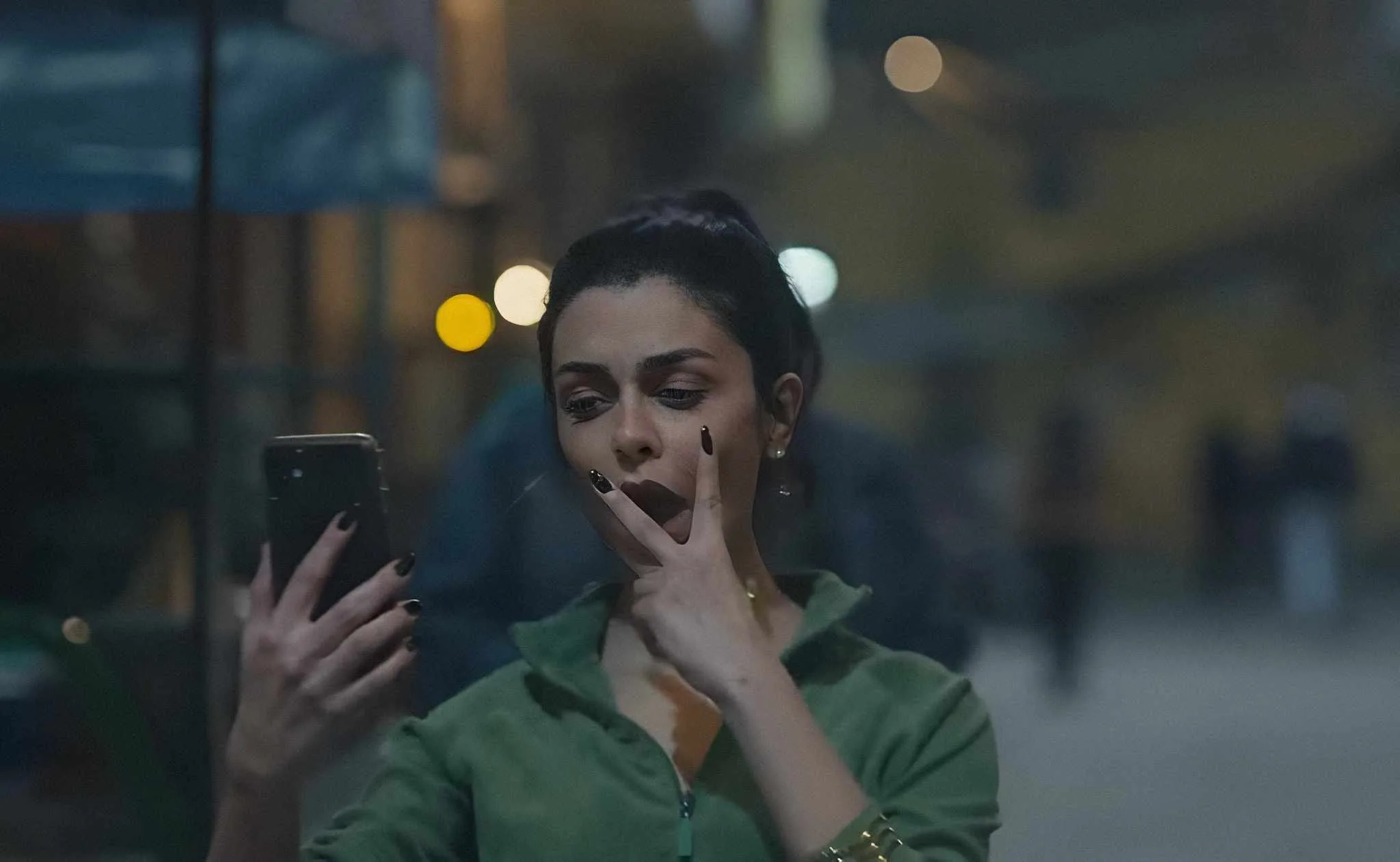 الشباب ومعضلة تيك توك