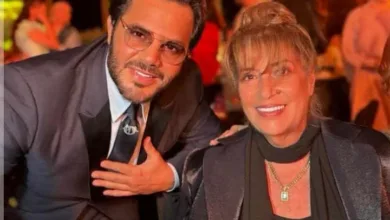 منى واصف ونيشان