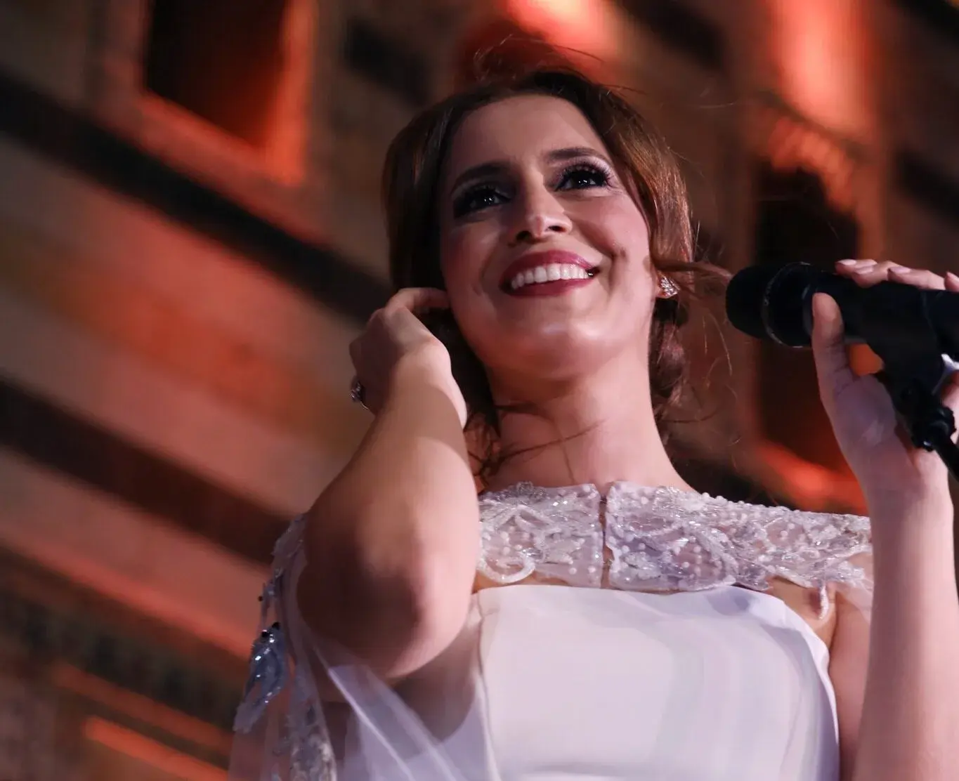 رفض تأشيرة كارمن توكمه جي