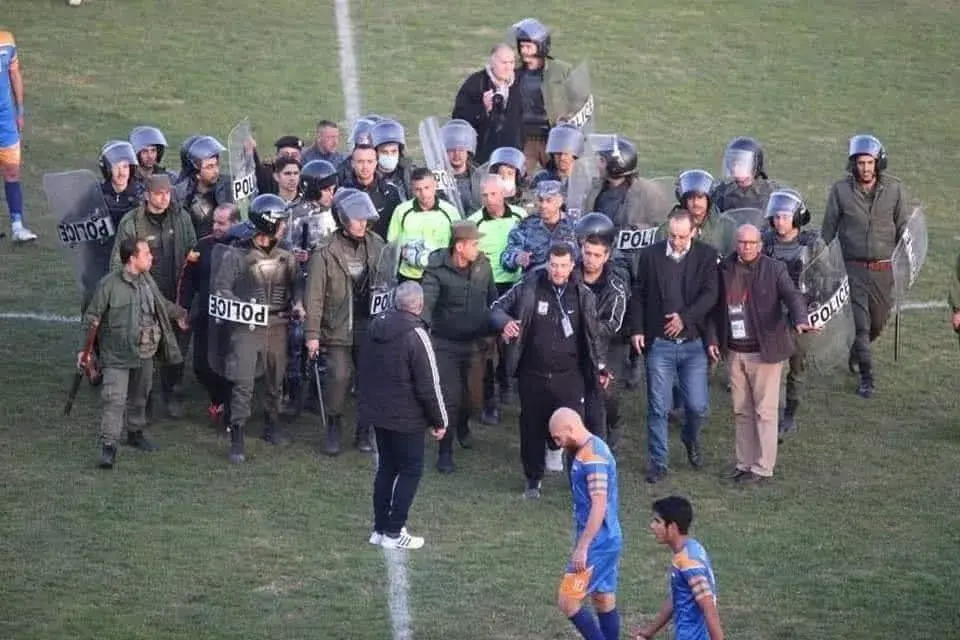 حفظ النظام في الملعب بالدوري السوري - فيسبوك