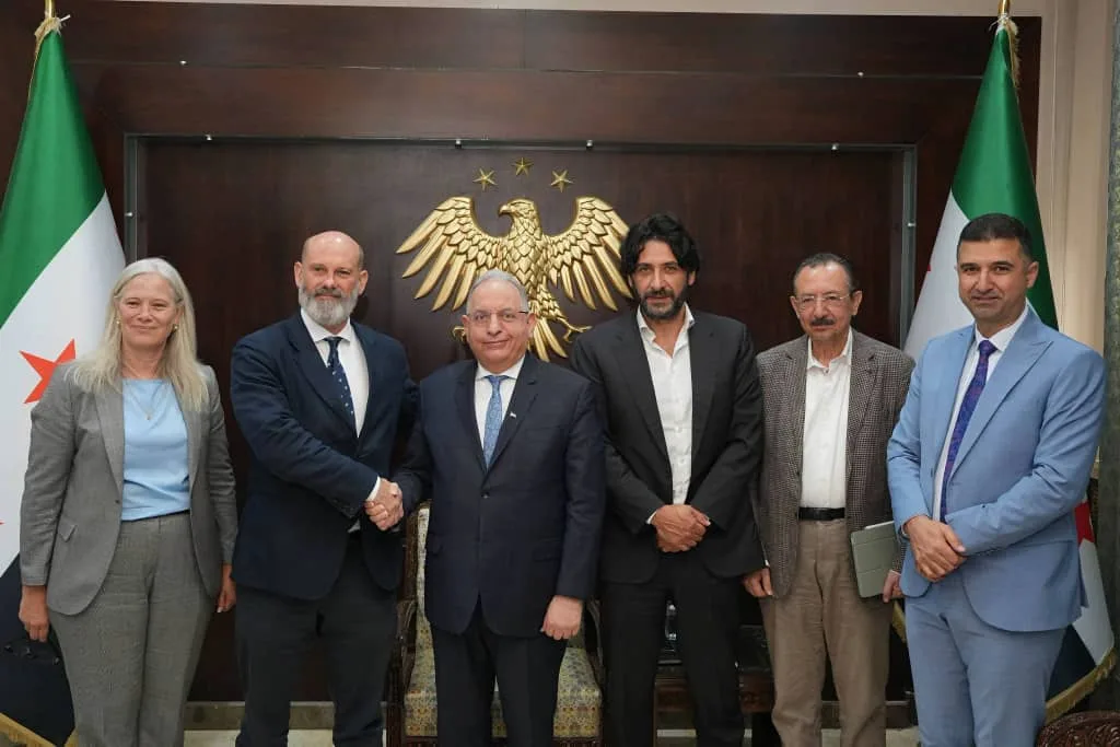 وزير المالية مع وفد من برنامج الأغذية العامي